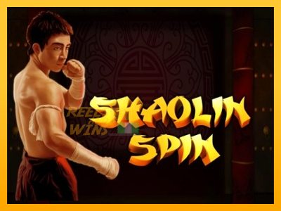 Fíor spleodar i meaisín sliotán Shaolin Spin